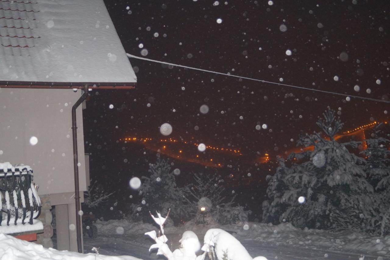 Czarna Góra Apartamenty I Pokoje Rodzinne מראה חיצוני תמונה